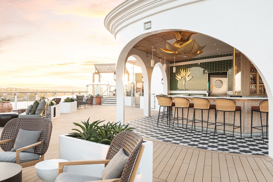 Celebrity Xcel - Sunset Bar 1.jpg